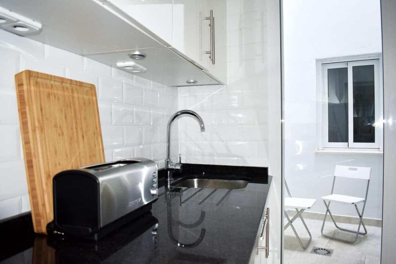 New Townhouse In The Heart Of Nerja With Jacuzzi Villa Exterior photo
